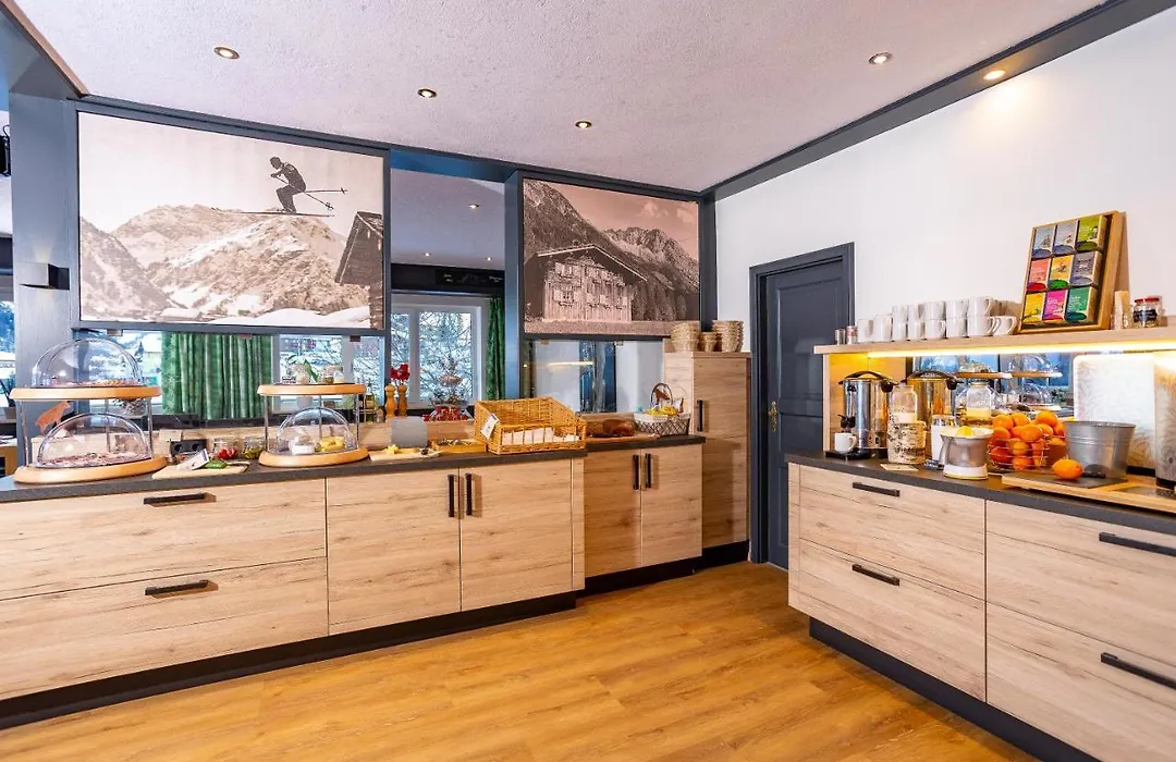 Hotel Garni Luggi Leitner-1